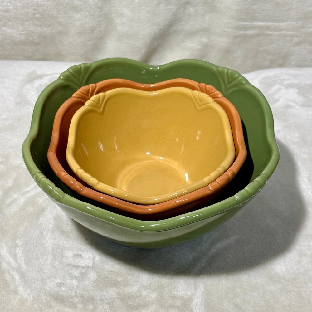 Princess House Pavillion Nesting Bowl Set of 3 Green Orange Yellow Scalloped Rim